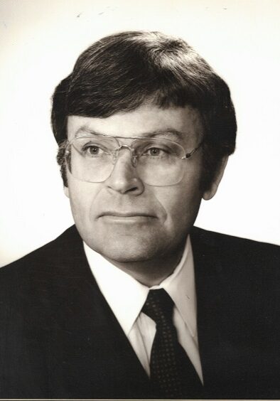 earnest randall large - Copy